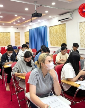 hình ảnh hướng dẫn visa cho các học viên