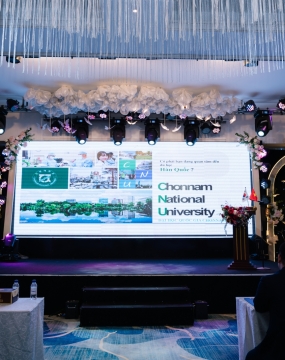 ĐẠI DIỆN TRƯỜNG ĐẠI HỌC HÀN QUỐC