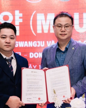 ĐẠI DIỆN TRƯỜNG ĐẠI HỌC HÀN QUỐC