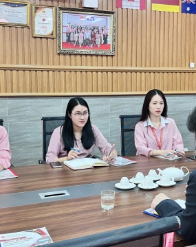 ĐẠI DIỆN TRƯỜNG ĐẠI HỌC HÀN QUỐC
