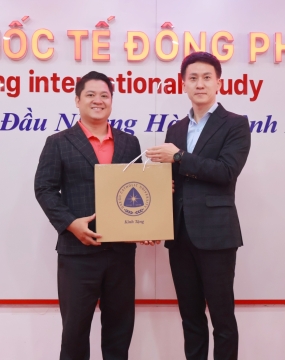 ĐẠI DIỆN TRƯỜNG ĐẠI HỌC HÀN QUỐC