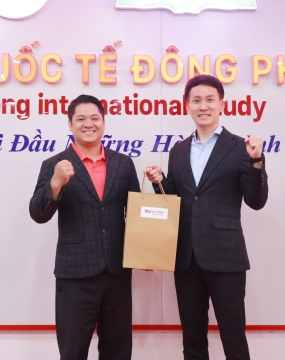 ĐẠI DIỆN TRƯỜNG ĐẠI HỌC HÀN QUỐC