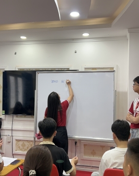 hình ảnh hướng dẫn visa cho các học viên