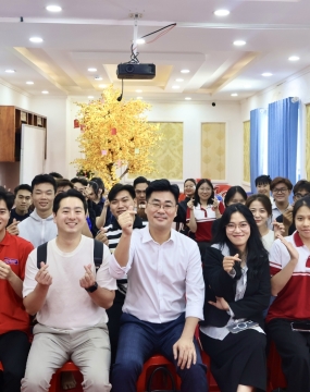ĐẠI DIỆN TRƯỜNG ĐẠI HỌC HÀN QUỐC