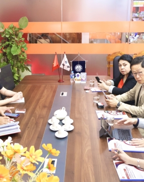 ĐẠI DIỆN TRƯỜNG ĐẠI HỌC HÀN QUỐC