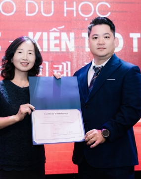 ĐẠI DIỆN TRƯỜNG ĐẠI HỌC HÀN QUỐC