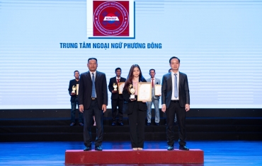 CHỨNG NHẬN VÀ THÀNH TÍCH – KHẲNG ĐỊNH NĂNG LỰC VÀ UY TÍN TRUNG TÂM NGOẠI NGỮ VÀ DU HỌC QUỐC TẾ ĐÔNG PHƯƠNG