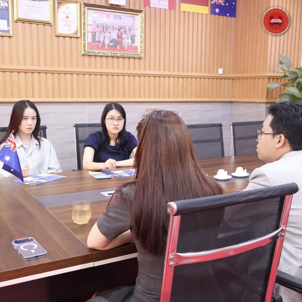 Trường Đai học